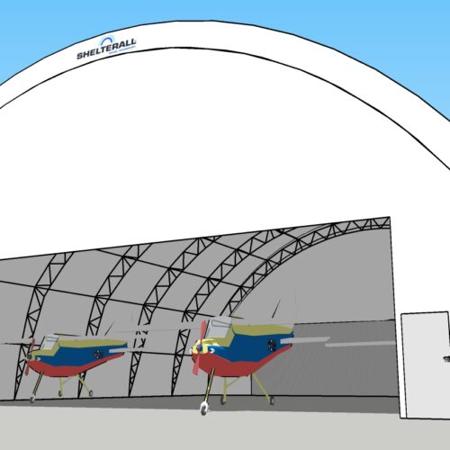 Wizualizacja hali namiotowej zaprojektowanej jako hangar lotniczy, z widoczną stalową konstrukcją wewnętrzną i dwoma niewielkimi samolotami w środku. Łukowa forma obiektu oraz duża brama wjazdowa umożliwiają swobodne parkowanie i przechowywanie statków powietrznych. Na szczycie hali znajduje się logo Shelterall.